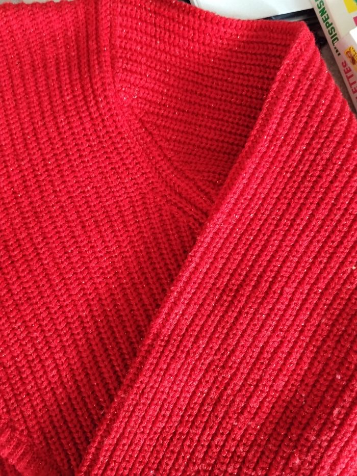 Cardigan rouge fête de - photo numéro 3