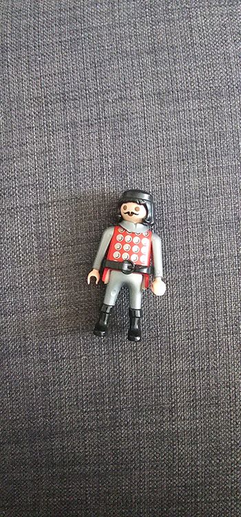 personnage chevalier Playmobil catégorie 2 réf 54