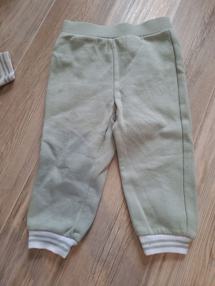 Ensemble 18mois - photo numéro 3