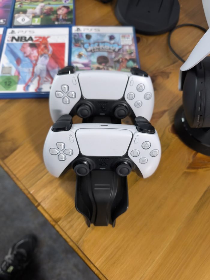Playstation 5 - photo numéro 2