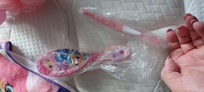 Trousse de toilette fille complète - photo numéro 3