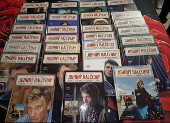 Collection de livres cd de Johnny Hallyday 
