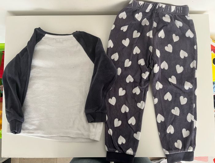 Pyjama - photo numéro 2