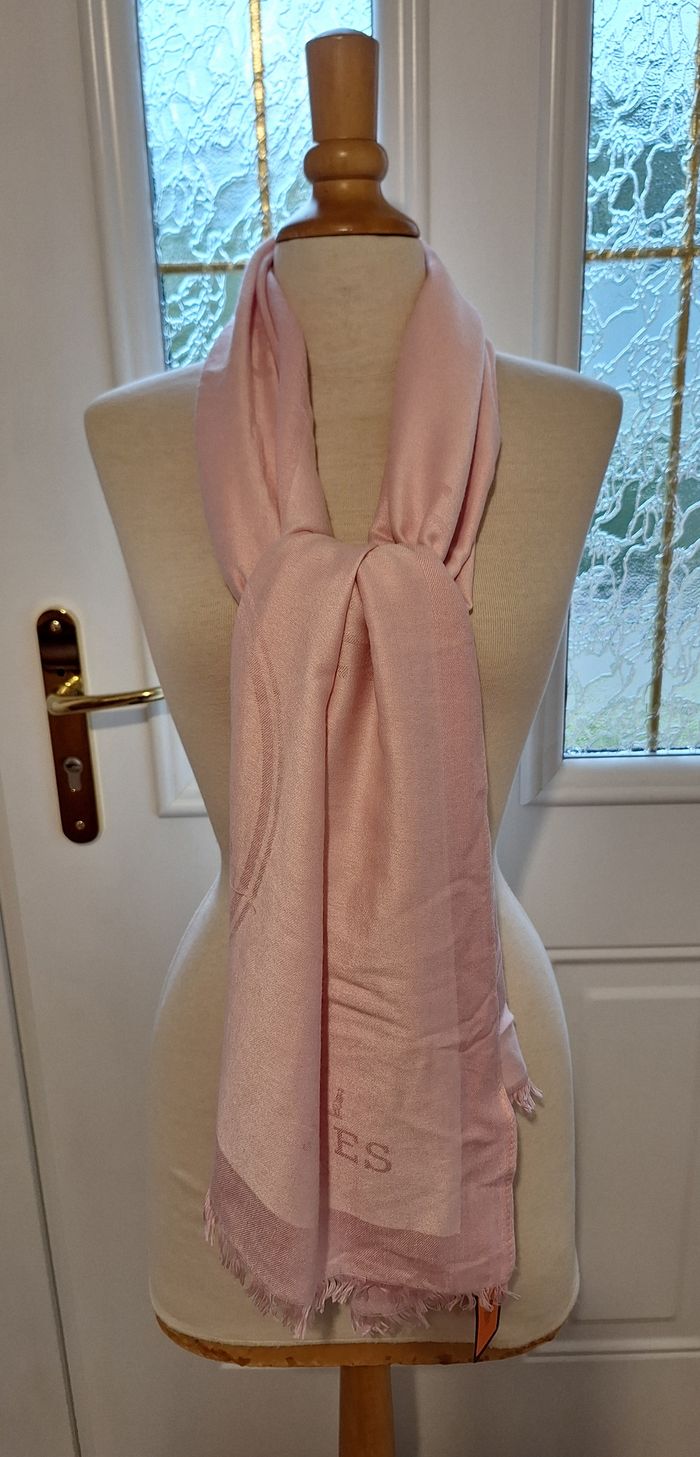 Echarpe inspiration Hermès rose