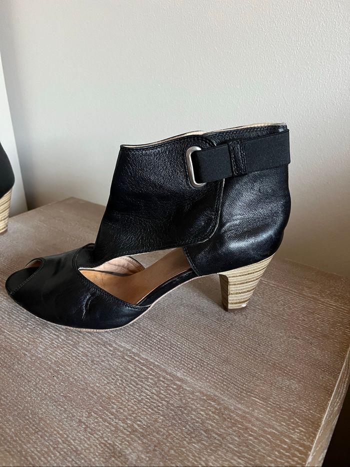 Chaussures très bon état noires en cuir