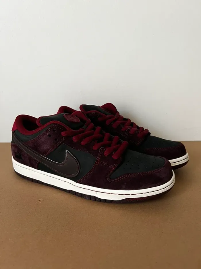 Nike SB Dunk Low Riot Skateshop Spécial Box - 44 - photo numéro 3