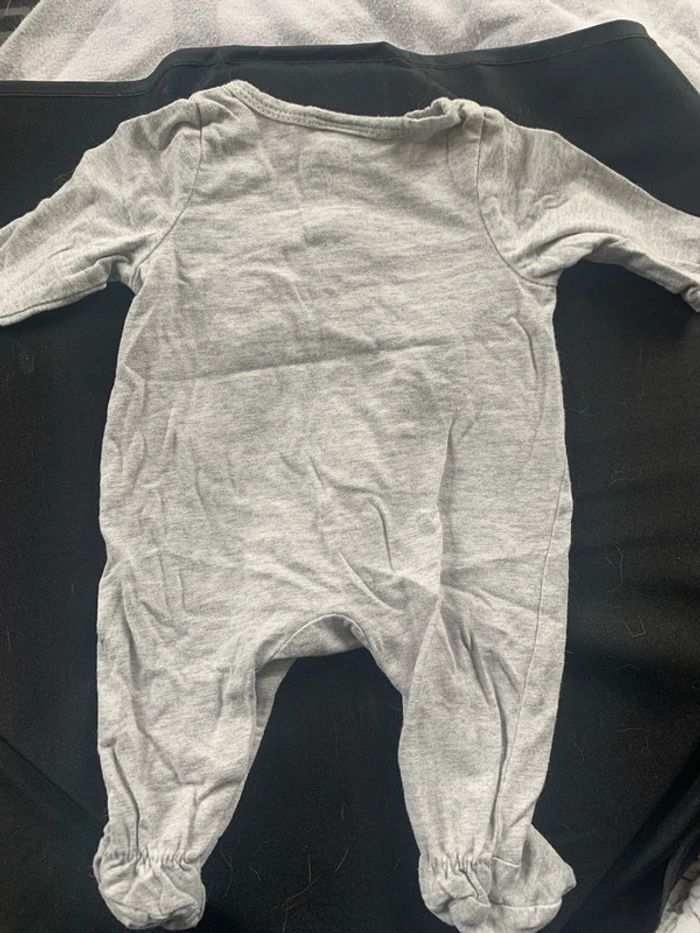 Pyjama - photo numéro 2