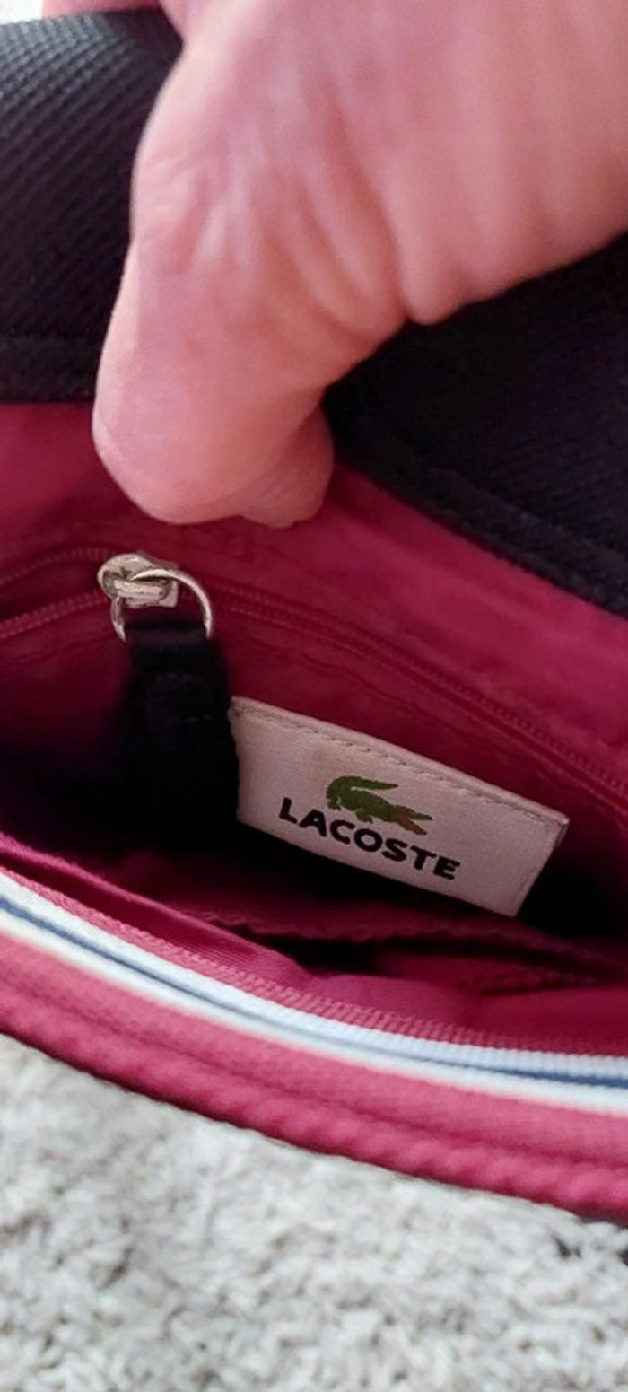 Sac bandoulière ou sacoche Lacoste - photo numéro 3