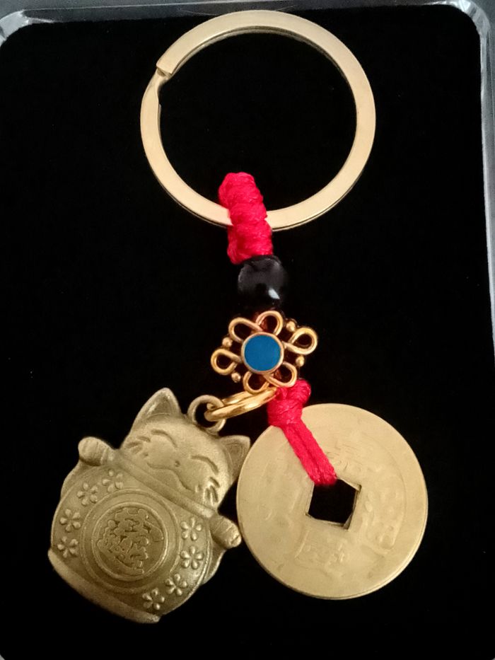 Porte-clés chat chanceux