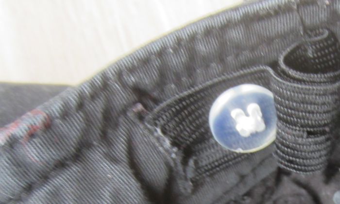 Short noir 10/11 ans - photo numéro 4