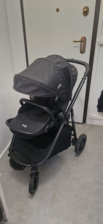 Poussette + cosy isofix inclus