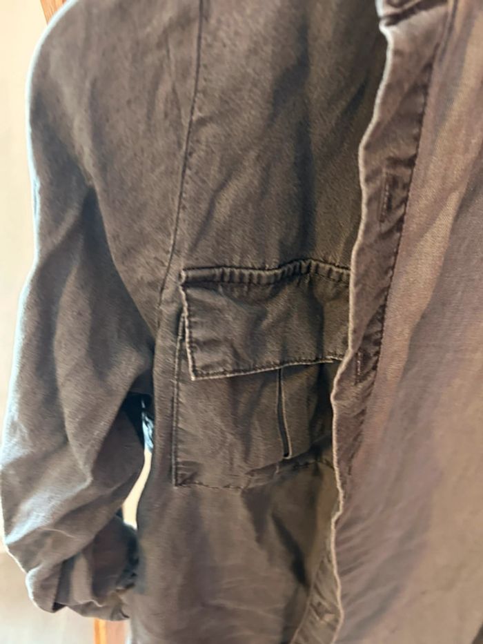 Chemise grise - photo numéro 3