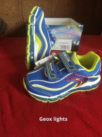 Basket Geox lights garçon 25 