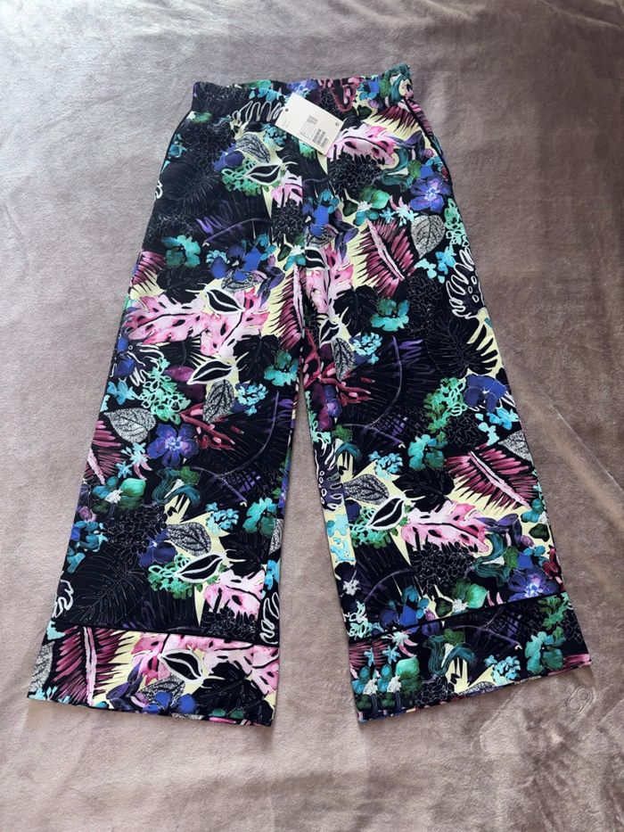 Pantalon à jambes larges fleuri femme Monki taille S neuf - photo numéro 5