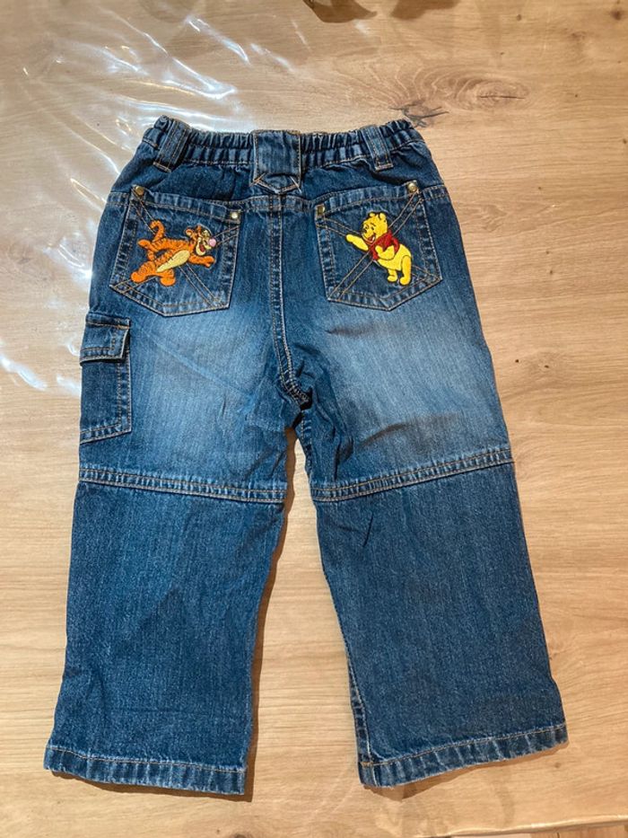 Jean Disney taille 18 mois - photo numéro 2
