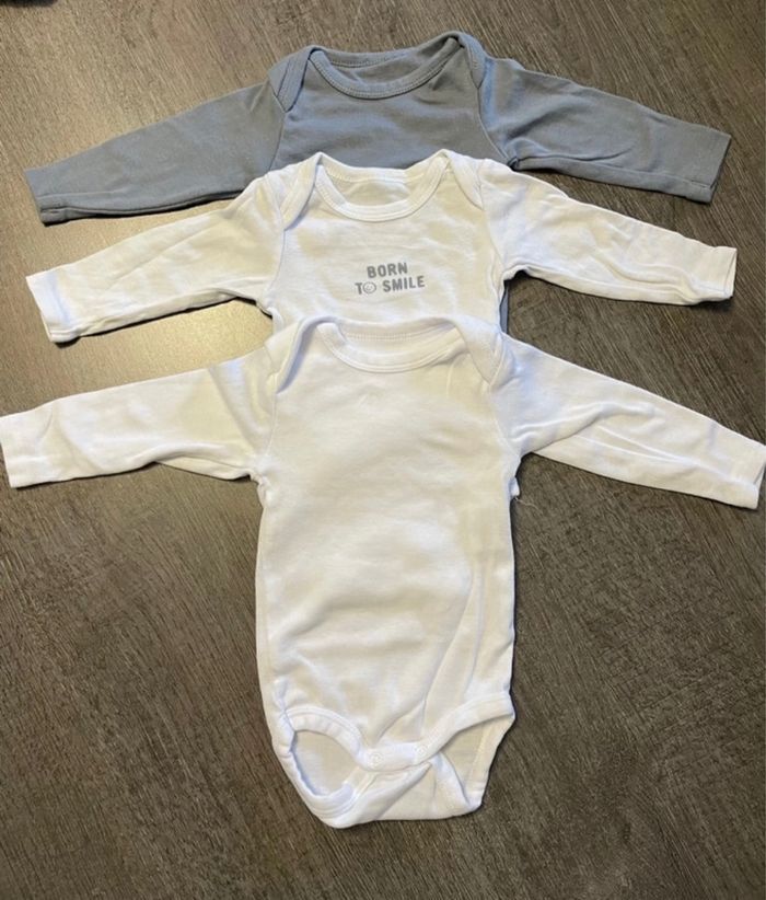 Lot de 3 bodies - photo numéro 2