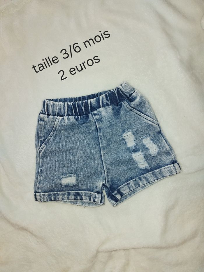 Short bébé