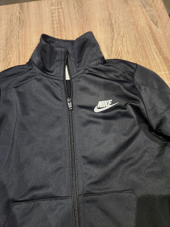 Veste nike - photo numéro 2