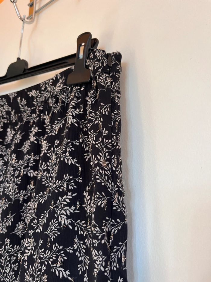 Jupe droite volants et motif doré taille 44 - photo numéro 6