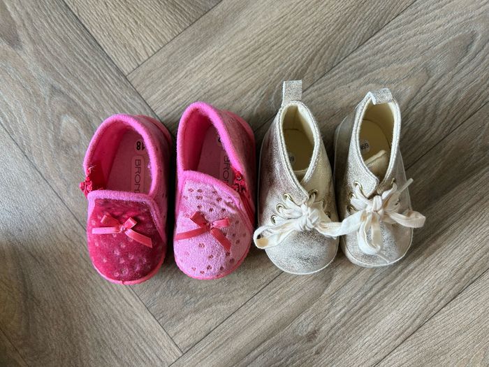 Lot chaussures - photo numéro 2