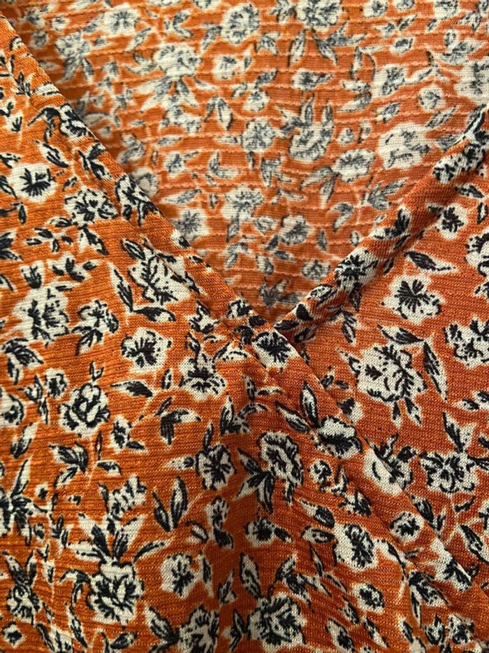 Robe cache coeur volantée orange motifs noirs Pull and Bear taille S - photo numéro 12