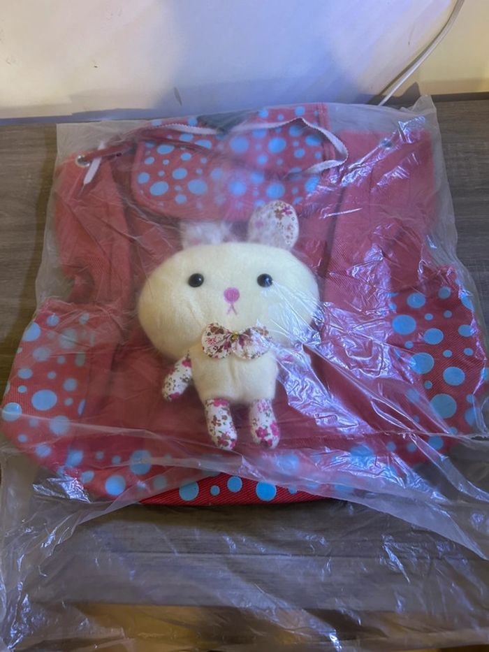 Sac à dos enfant neuf sous blister rouge avec un joli lapin - photo numéro 5