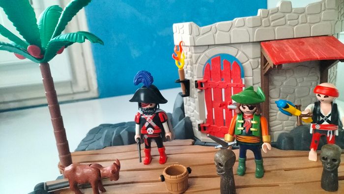 Playmobil super Set  îlot des pirates - photo numéro 5