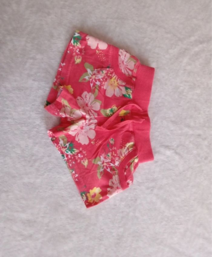 Lot de vêtements fille 4 ans. - photo numéro 7