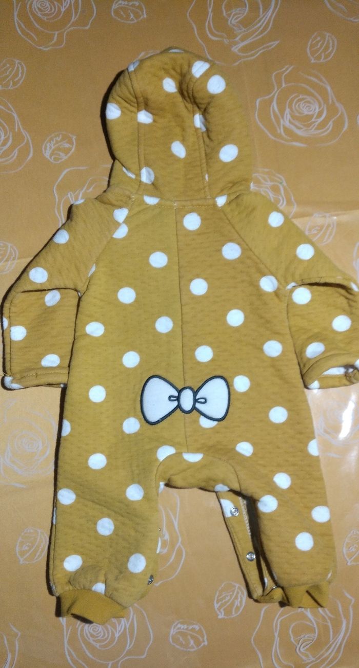 Lot 4 pyjamas - 1mois - photo numéro 6