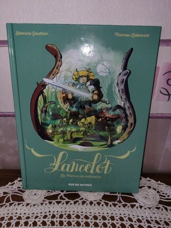 Livre Lancelot La pierre de memoire Neuf