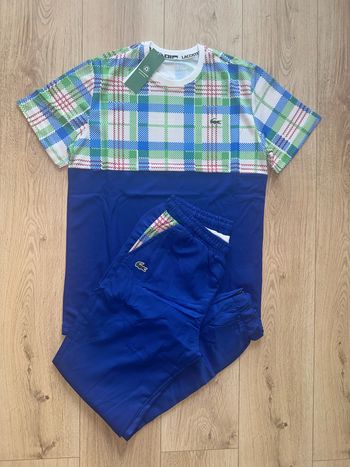 Ensemble survêtement lacoste
