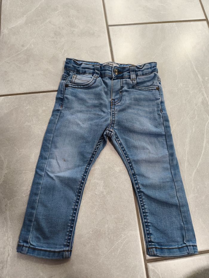 Lot vêtements 18 mois - photo numéro 2