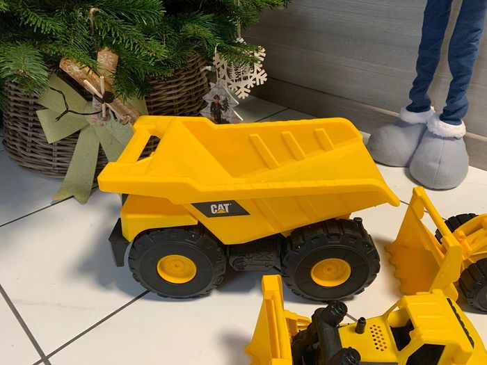 Lot véhicules chantier caterpillar - photo numéro 4