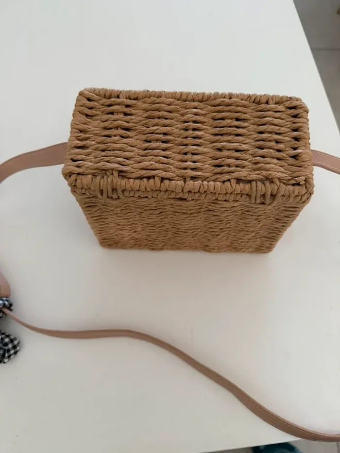 Neuf sac bandoulière en matière style osier paille - photo numéro 4