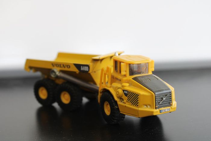 Siku Camion benne volvo articulé - photo numéro 7