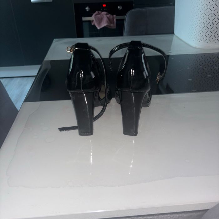Chaussures à talons noires - photo numéro 3