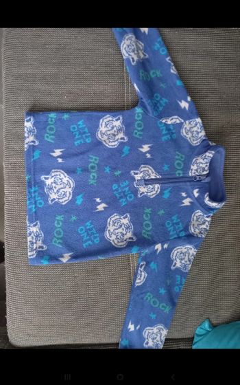 Polaire bleu à motif