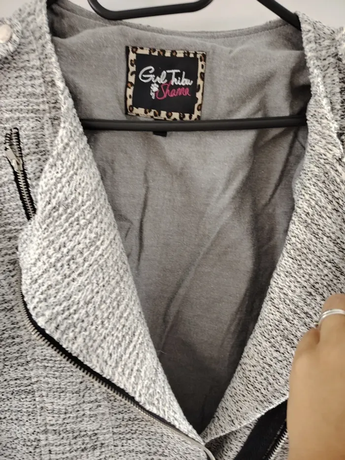 Veste grise & blanche taille L - photo numéro 6