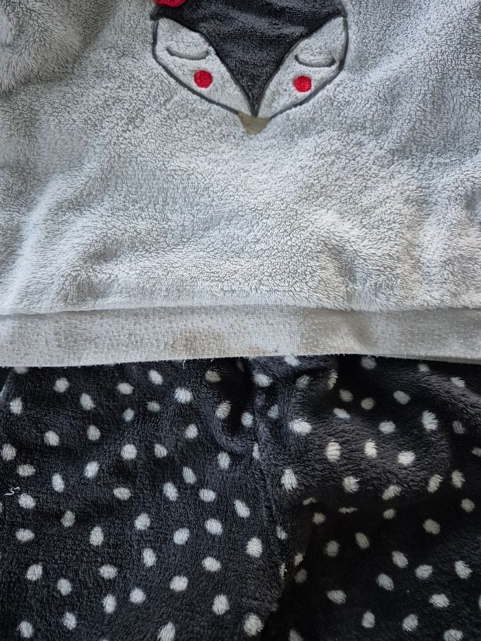 Pyjama taille 4 ans - photo numéro 3