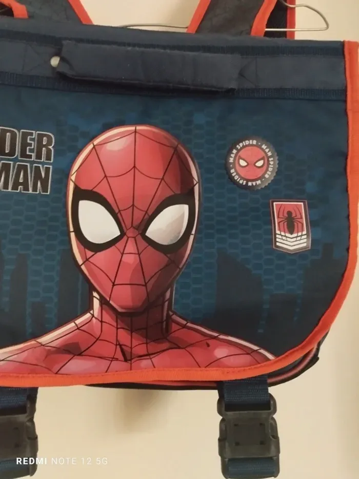 Cartable Spiderman - photo numéro 3