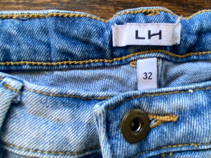 Short jean taille 32 - photo numéro 4