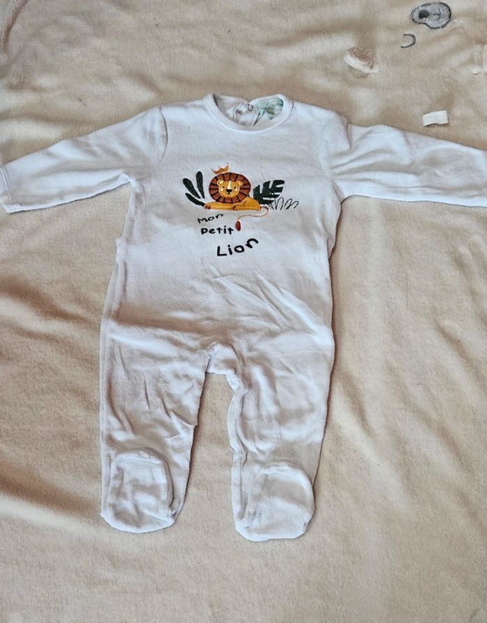 Pyjama une pièce