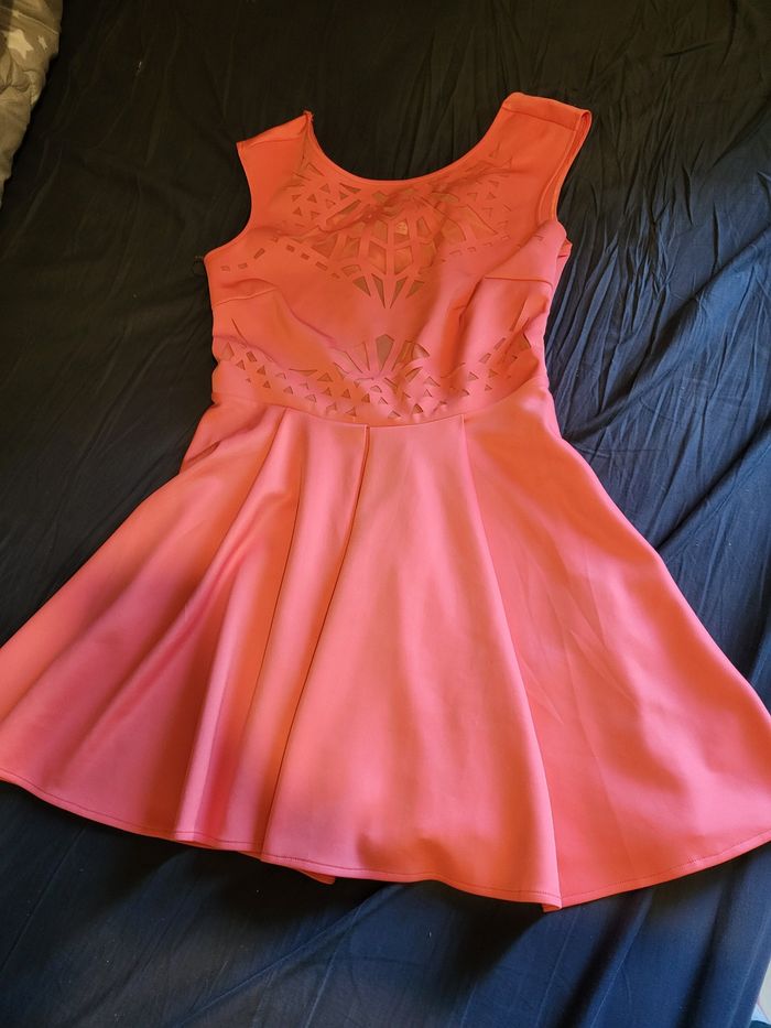 Robes tailles 38 2 euros pièce - photo numéro 7