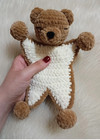 🧸 Petit doudou Ours au crochet – Fait main avec amour 🧶🤎