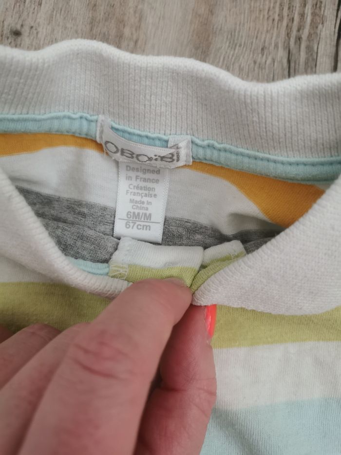 Lot de 2 bodies à MC 6 mois - photo numéro 4