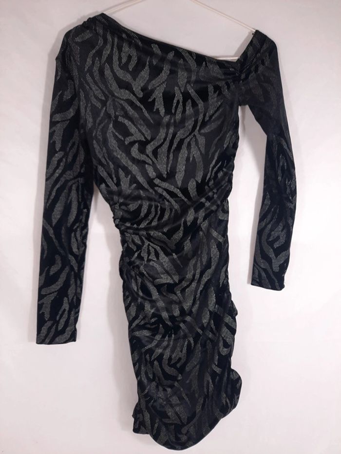 Robe asymétrique Zara, taille 34, XS - photo numéro 2