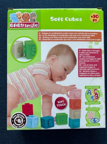 Jeu éveil / Cube à empiler bébé
