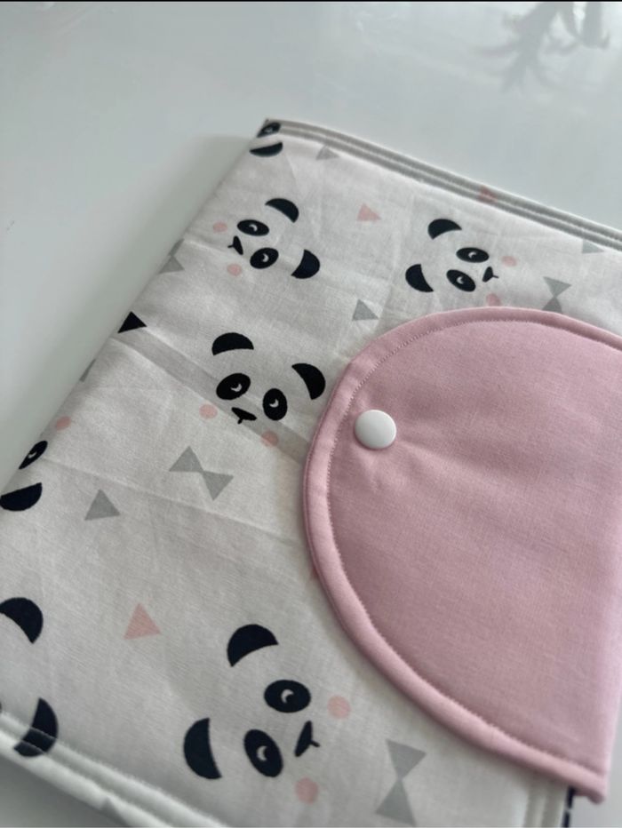 Protège carnet de santé fille - photo numéro 2