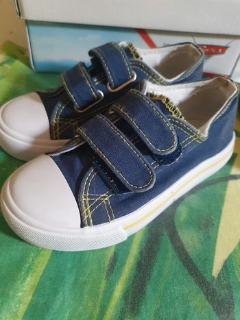 Baskets scratch légères 27