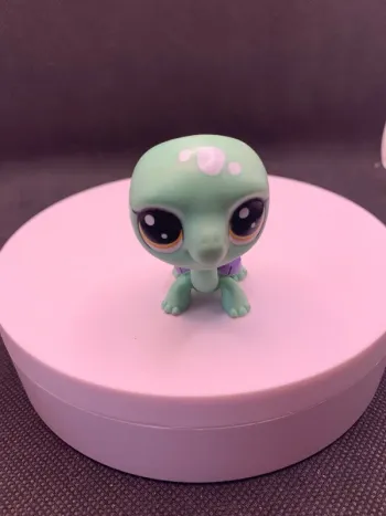 Figurine tim turtle pet shop